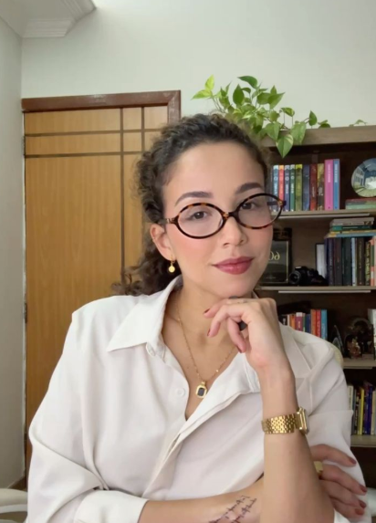 Professora Juliana R.
